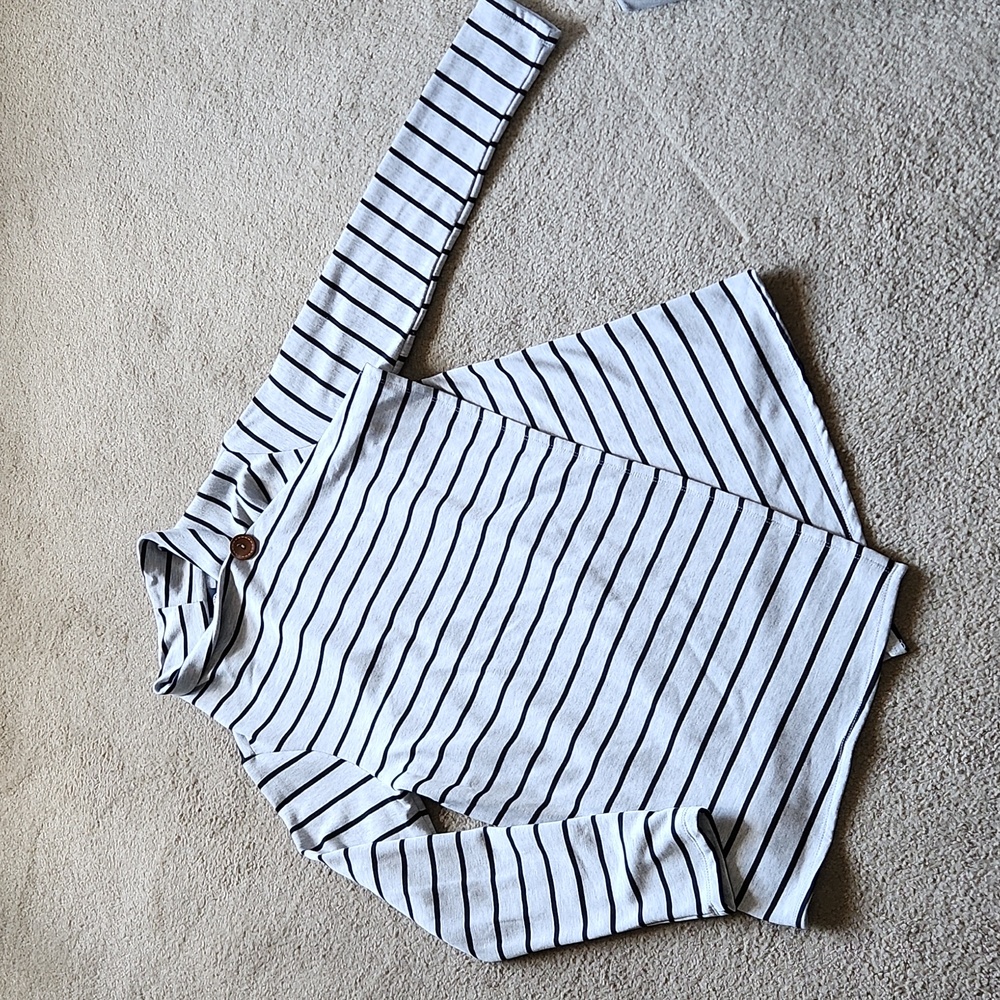 Womens top size L